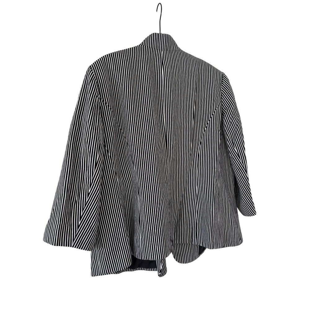 Chaps Womens 18W Black White Striped Cotton Blazer Jacket Plus Size Button - Picture 11 of 13